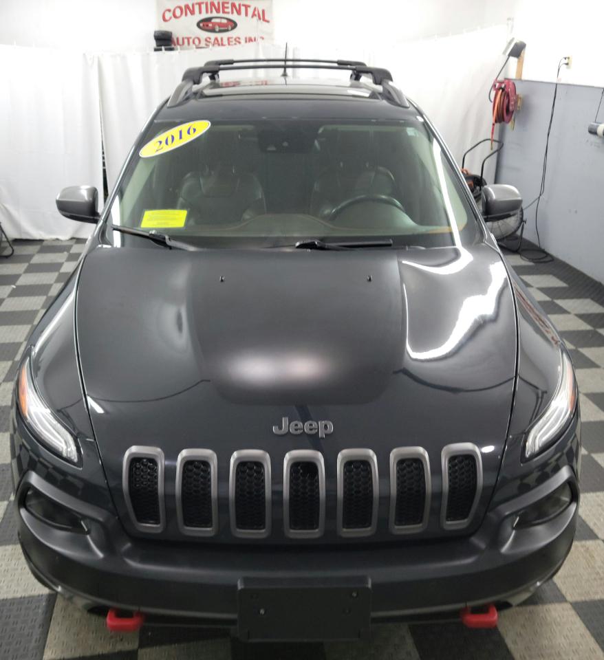 Jeep Cherokee 4WD 4dr Trailhawk 2016