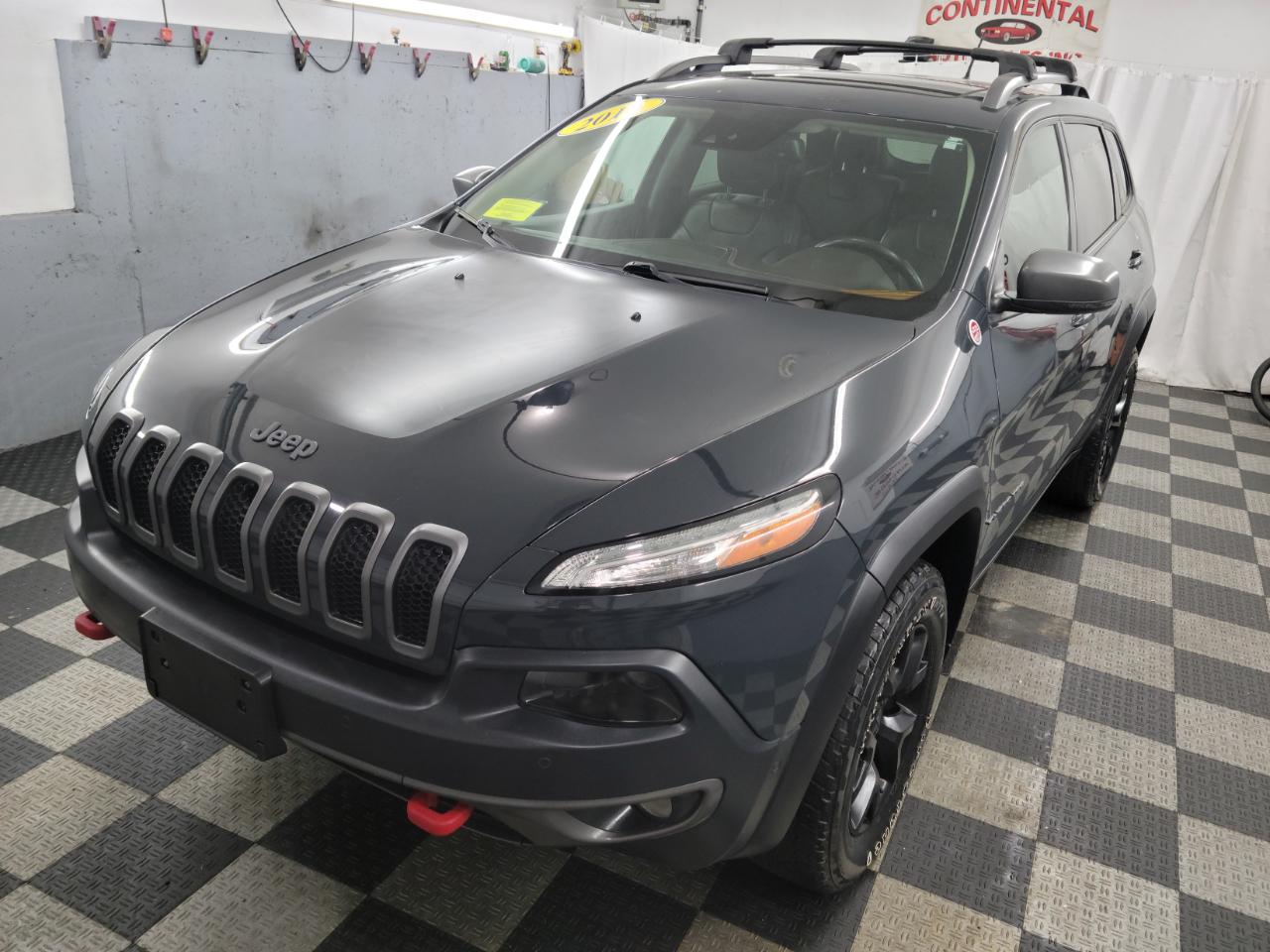 Jeep Cherokee 4WD 4dr Trailhawk 2016