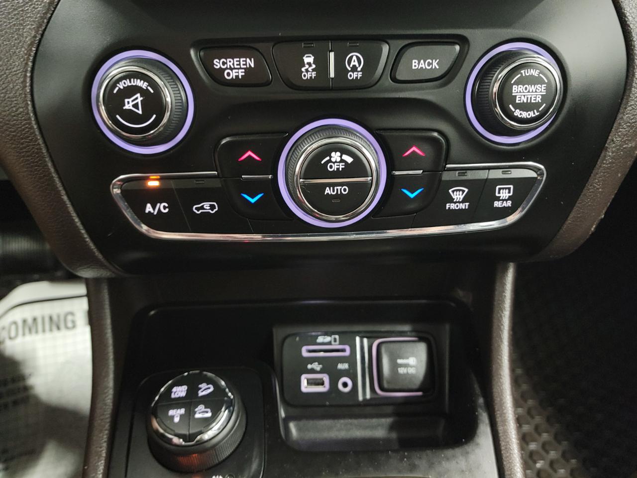 Jeep Cherokee 4WD 4dr Trailhawk 2016