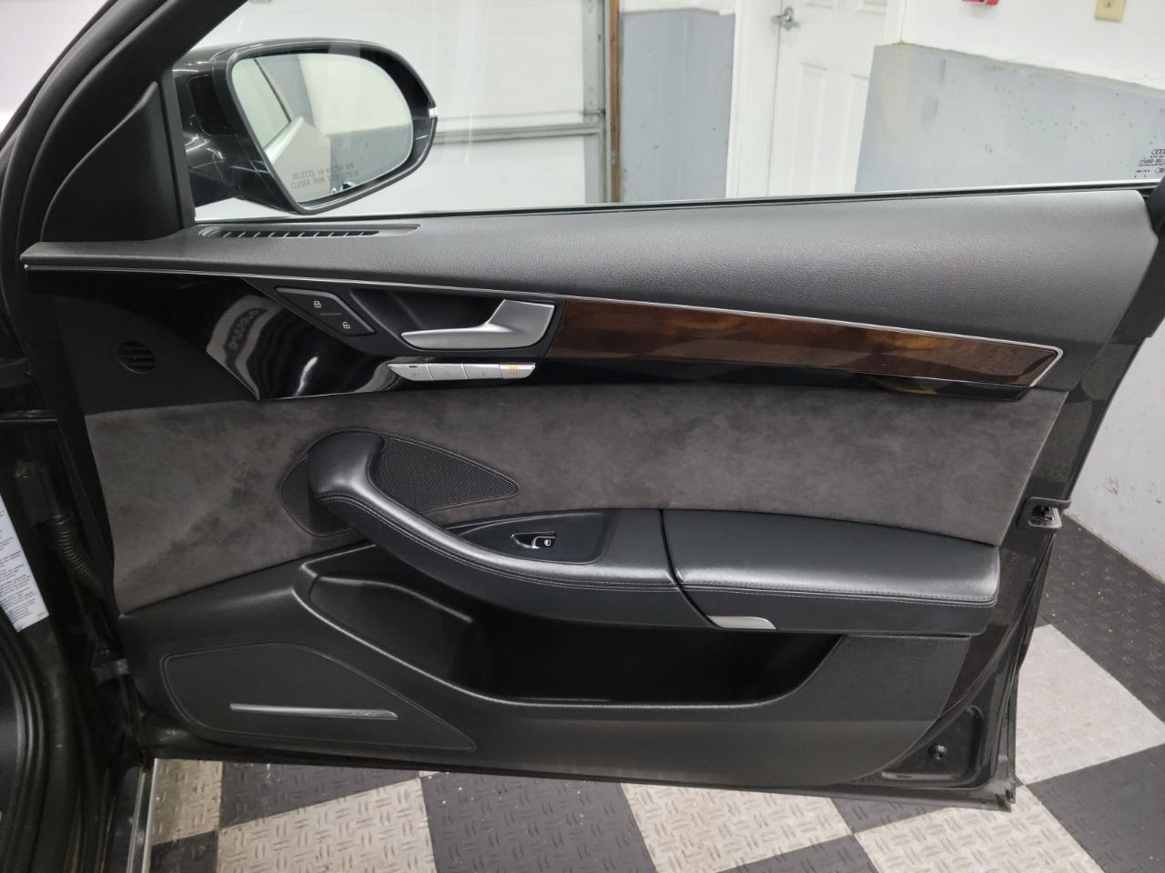 Audi A8 L 4dr Sdn 3.0T 2016