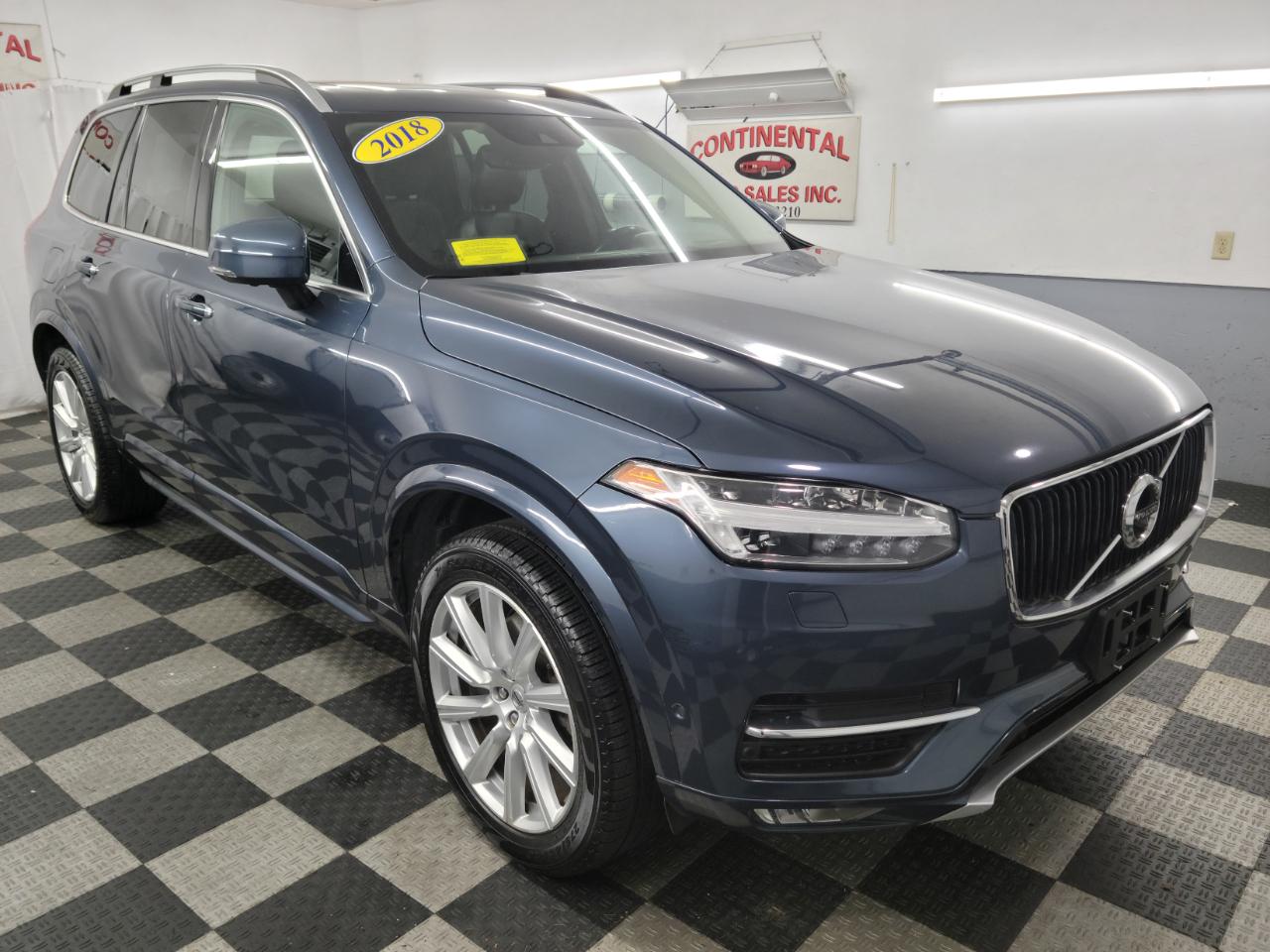 Volvo XC90 T6 AWD 7-Passenger Momentum 2018