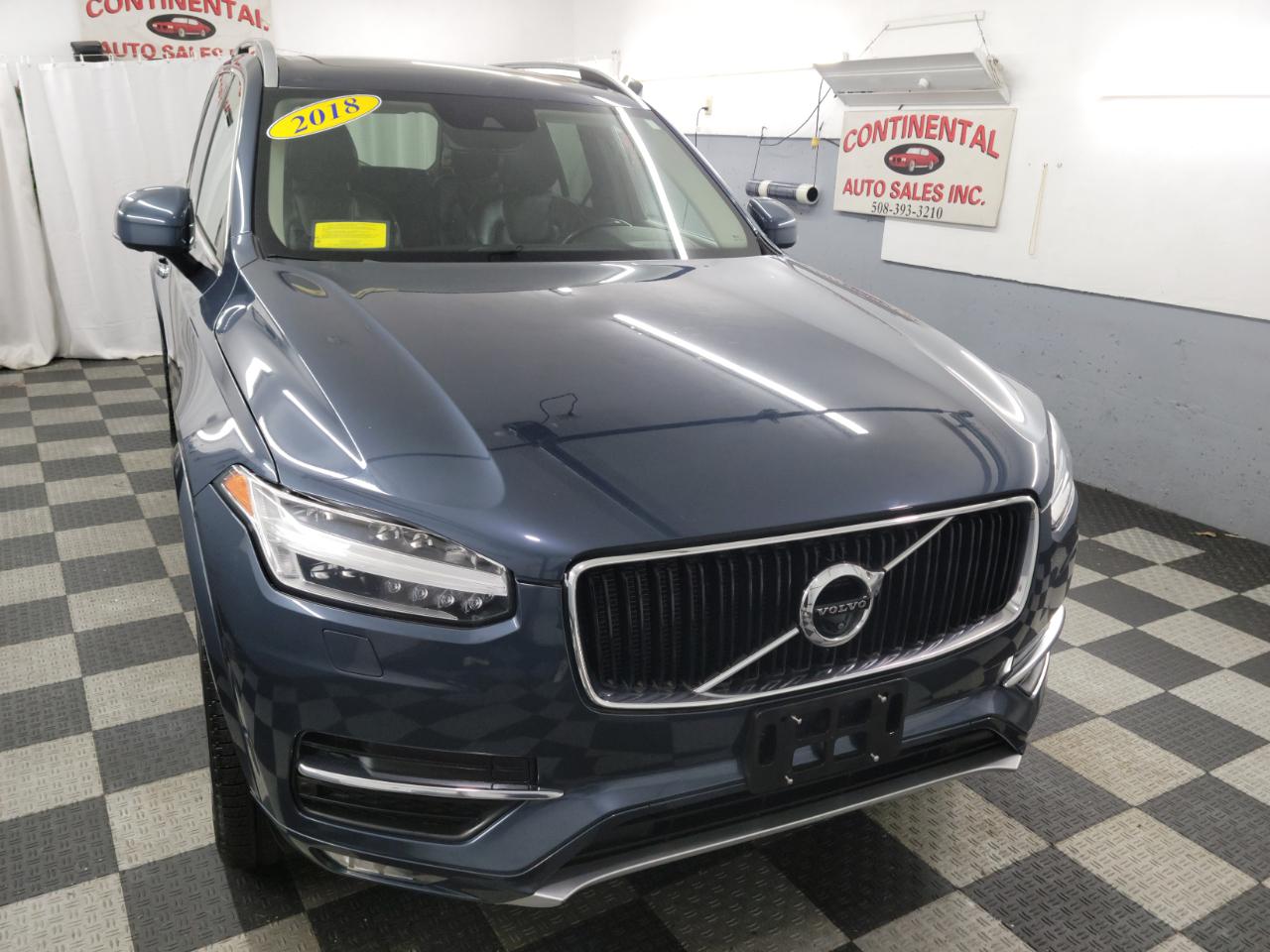 Volvo XC90 T6 AWD 7-Passenger Momentum 2018