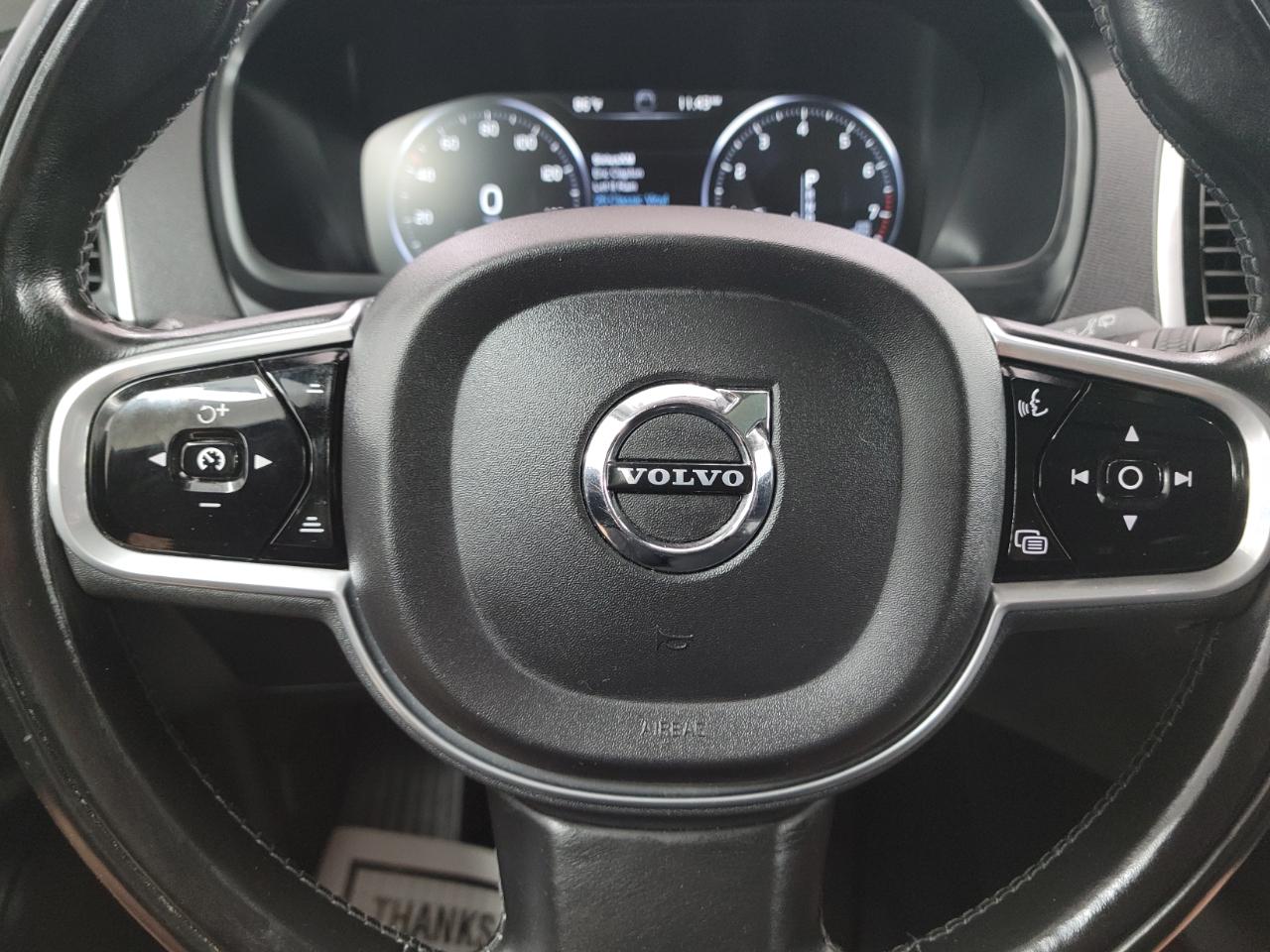 Volvo XC90 T6 AWD 7-Passenger Momentum 2018
