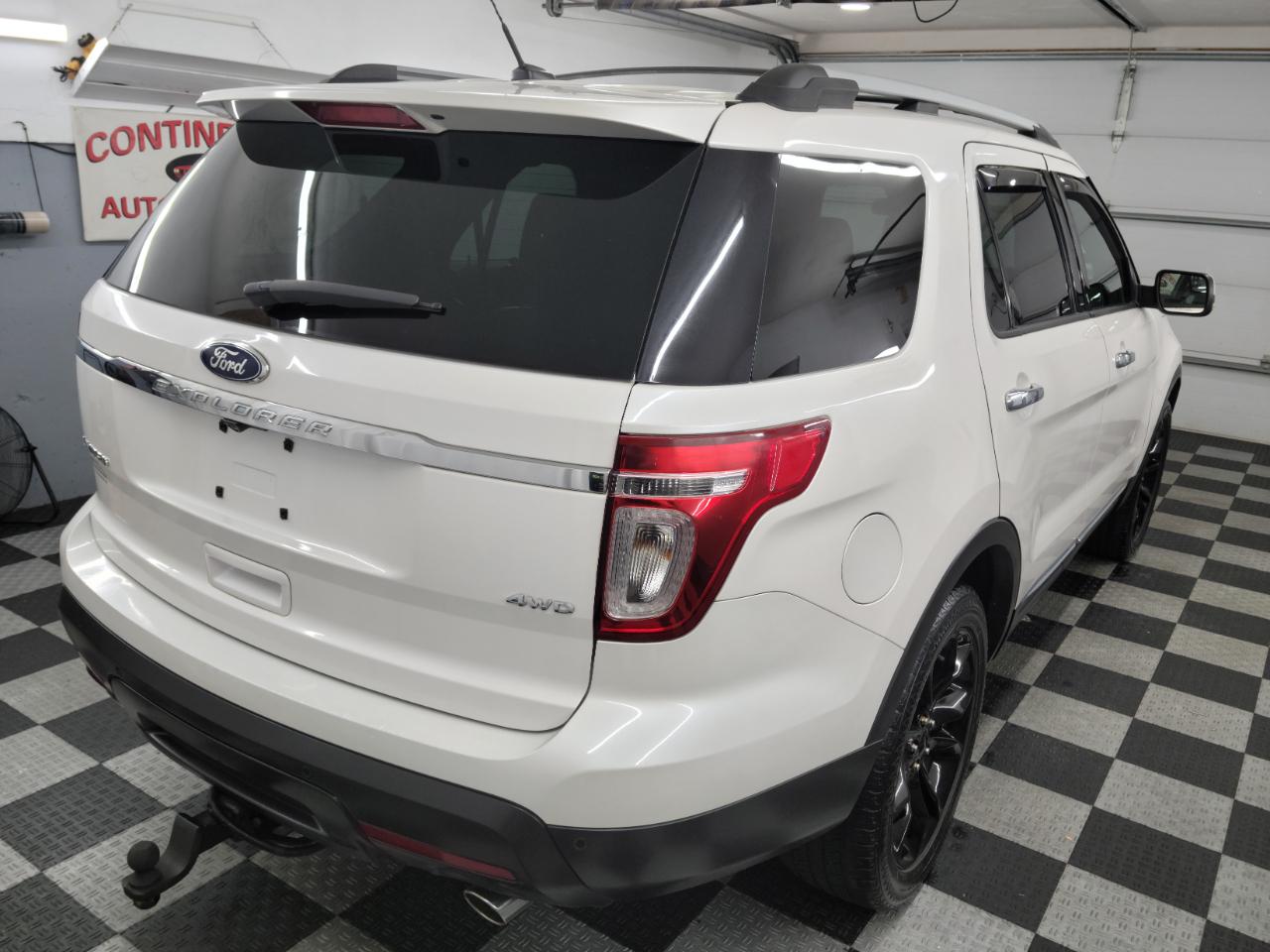 Ford Explorer 4WD 4dr Limited 2012