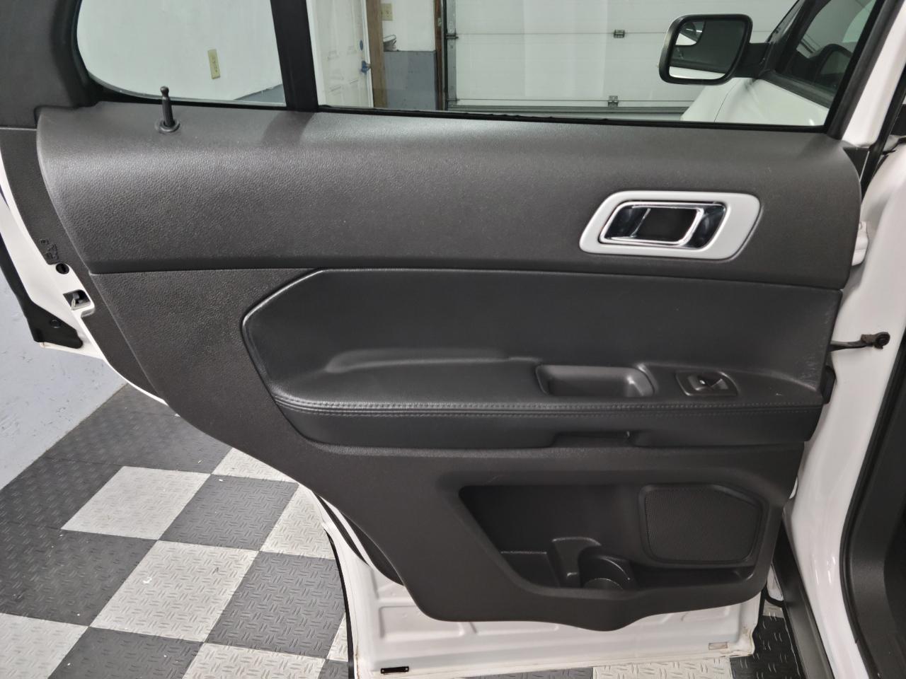 Ford Explorer 4WD 4dr Limited 2012