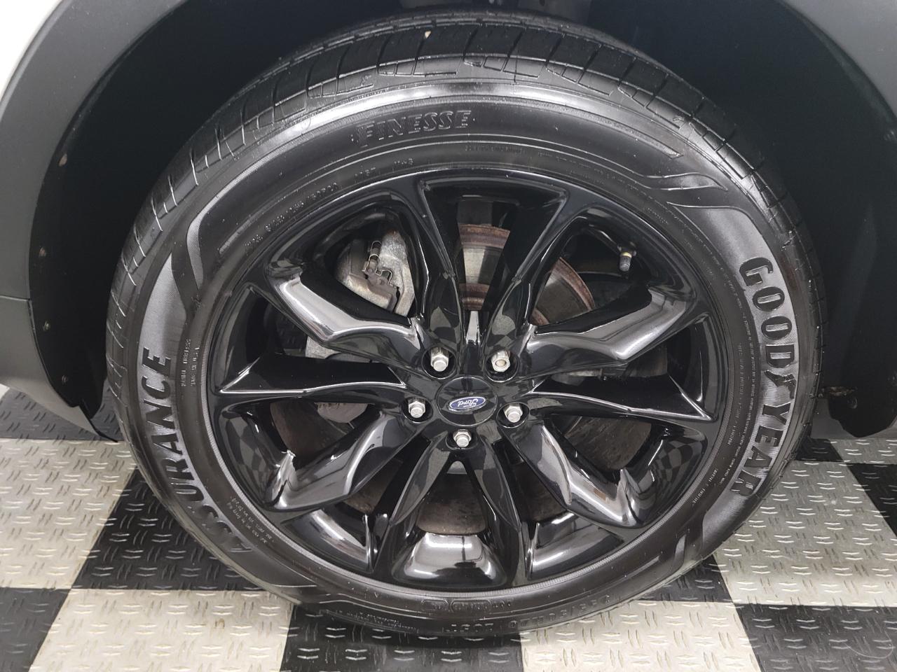Ford Explorer 4WD 4dr Limited 2012