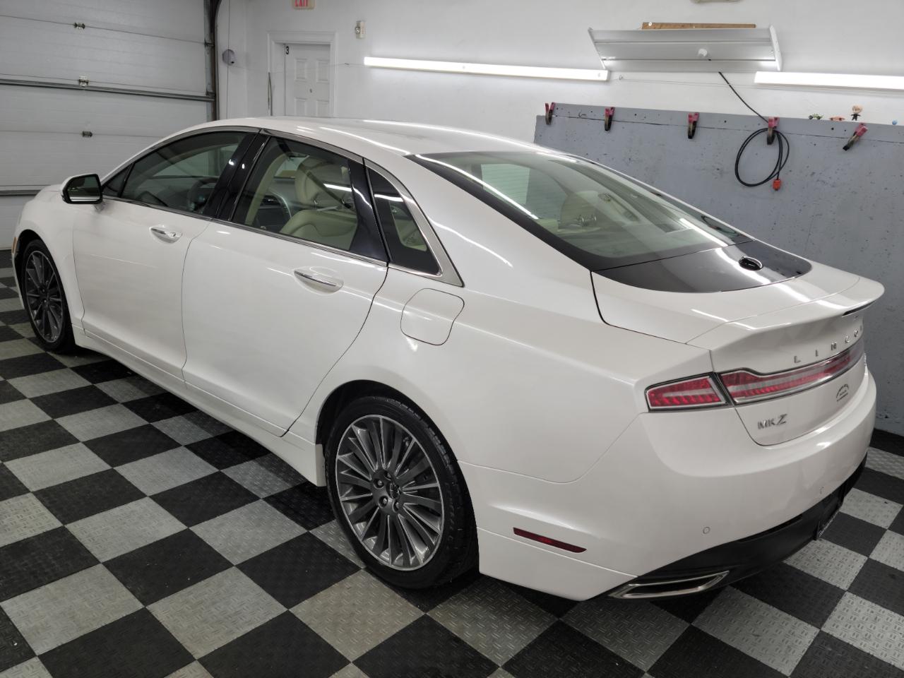 Lincoln MKZ 4dr Sdn AWD 2015