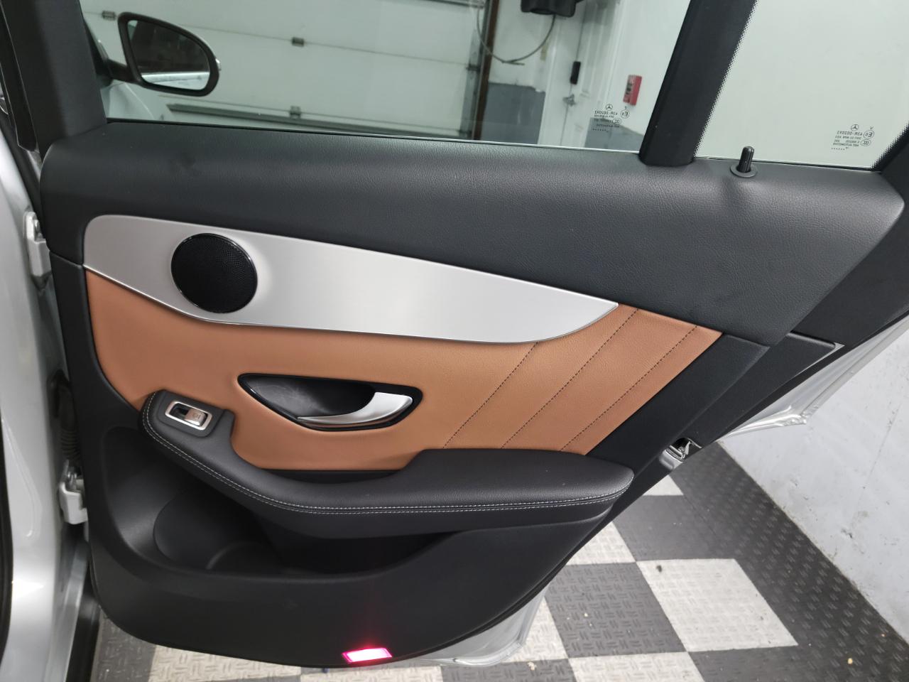 Mercedes-Benz GLC GLC 300 SUV 2020