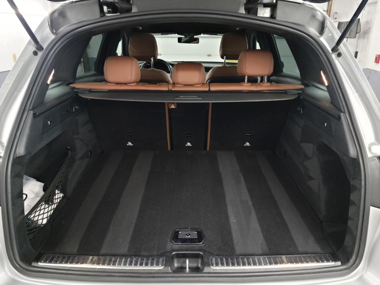 Mercedes-Benz GLC GLC 300 SUV 2020