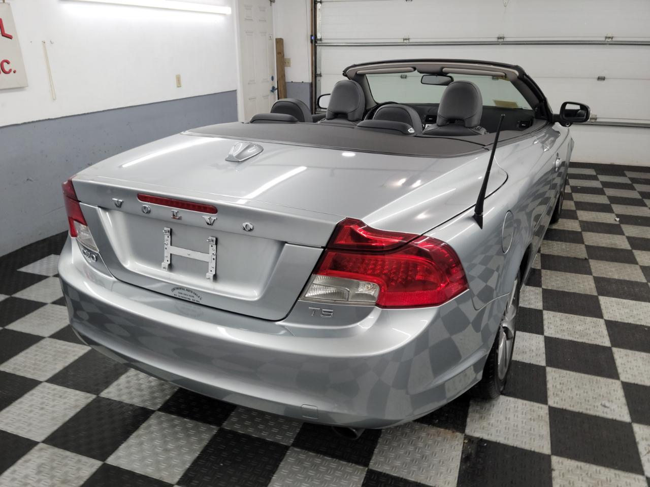 Volvo C70 2dr Conv T5 2013