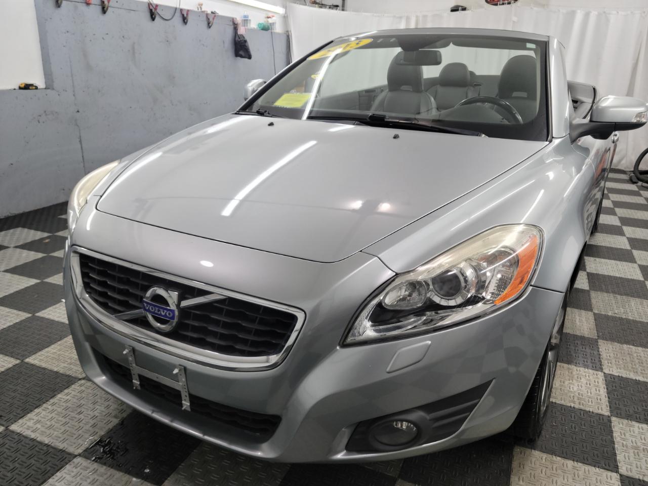 Volvo C70 2dr Conv T5 2013