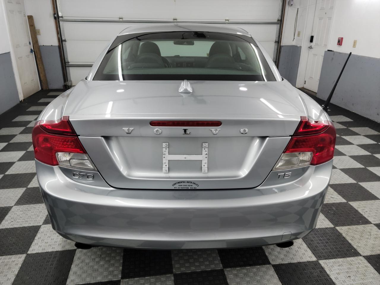 Volvo C70 2dr Conv T5 2013