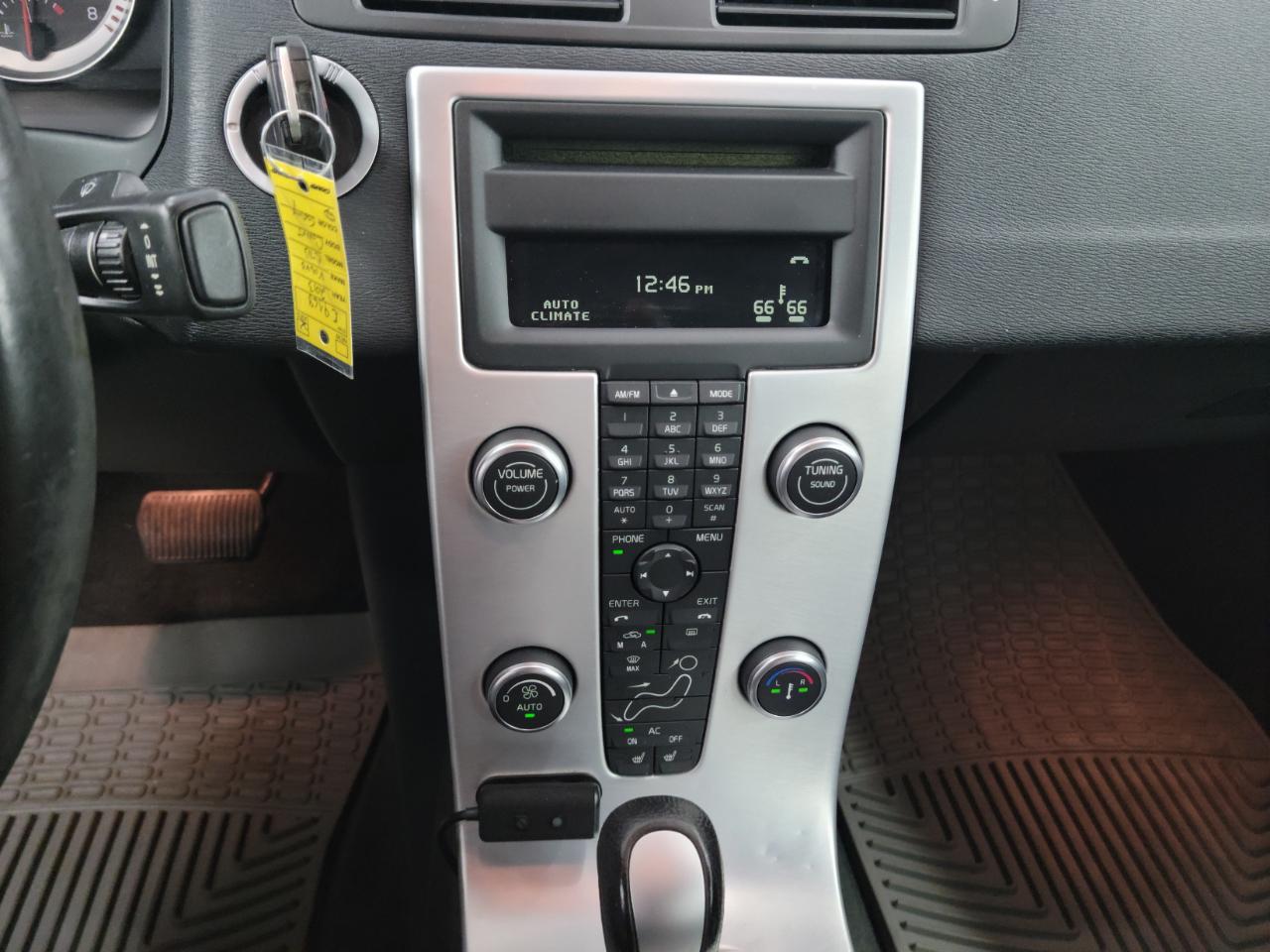 Volvo C70 2dr Conv T5 2013