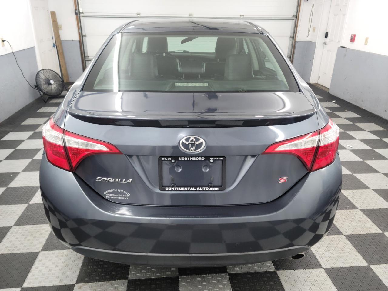 Toyota Corolla 4dr Sdn CVT S (Natl) 2014