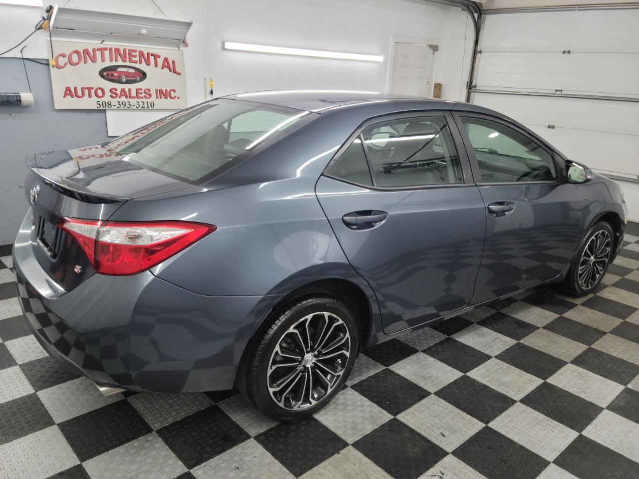 Toyota Corolla 4dr Sdn CVT S (Natl) 2014