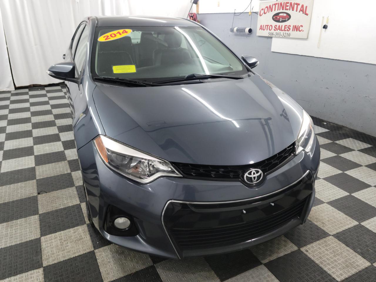 Toyota Corolla 4dr Sdn CVT S (Natl) 2014