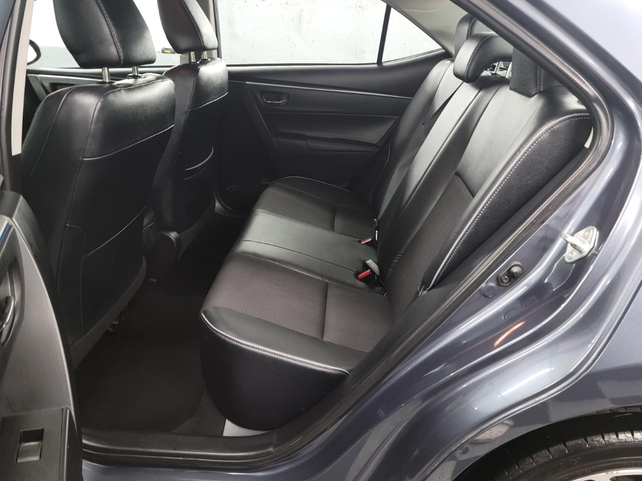 Toyota Corolla 4dr Sdn CVT S (Natl) 2014