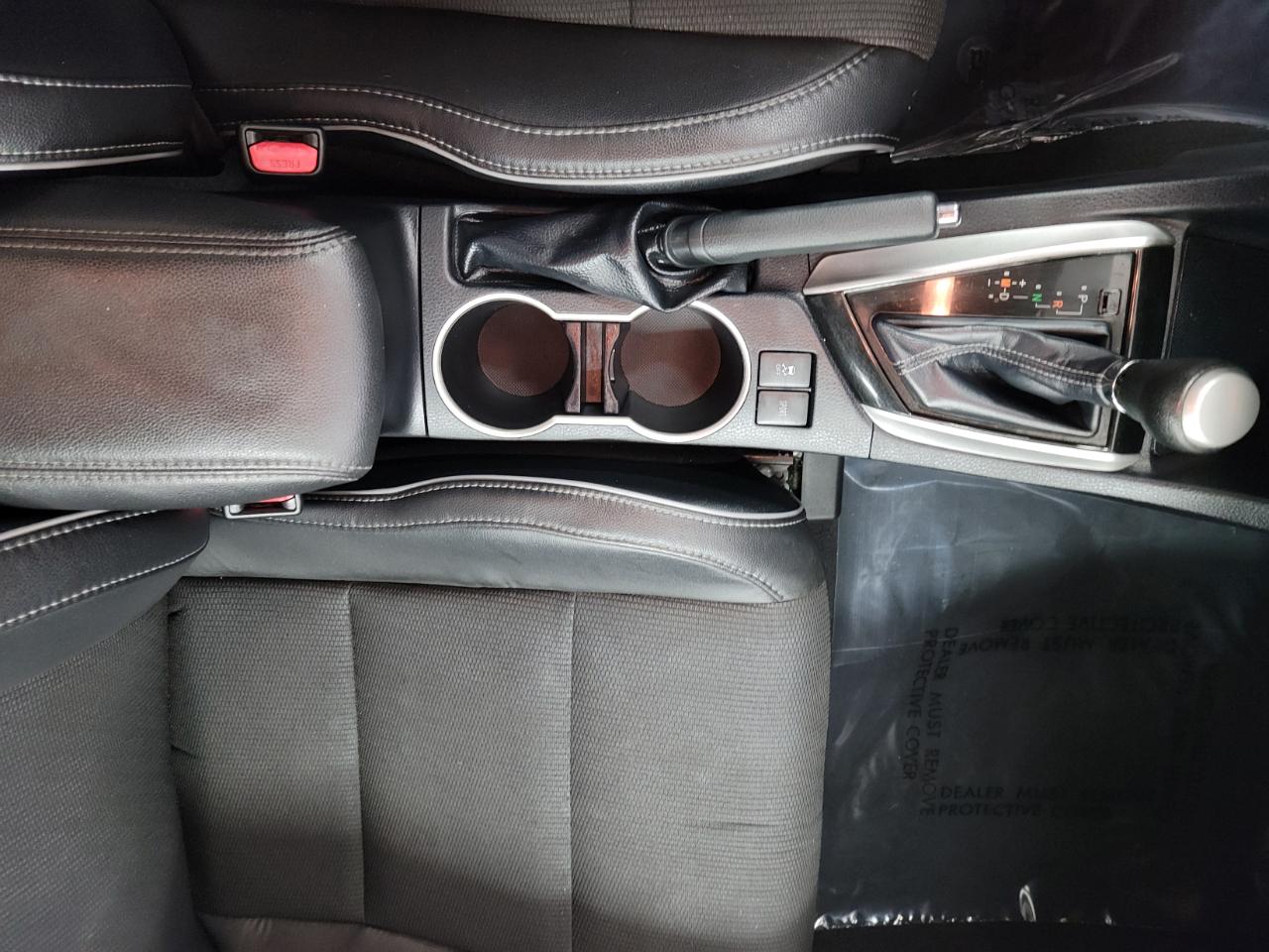 Toyota Corolla 4dr Sdn CVT S (Natl) 2014