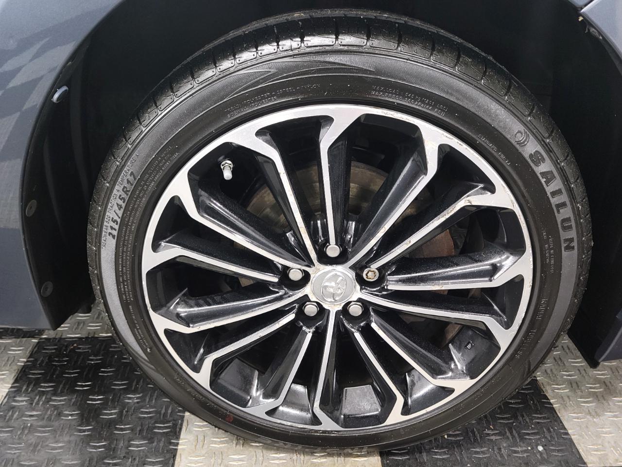 Toyota Corolla 4dr Sdn CVT S (Natl) 2014