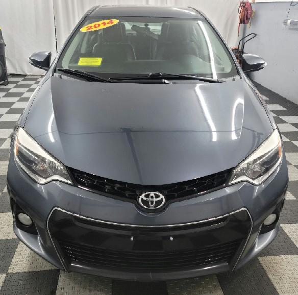 Toyota Corolla 4dr Sdn CVT S (Natl) 2014
