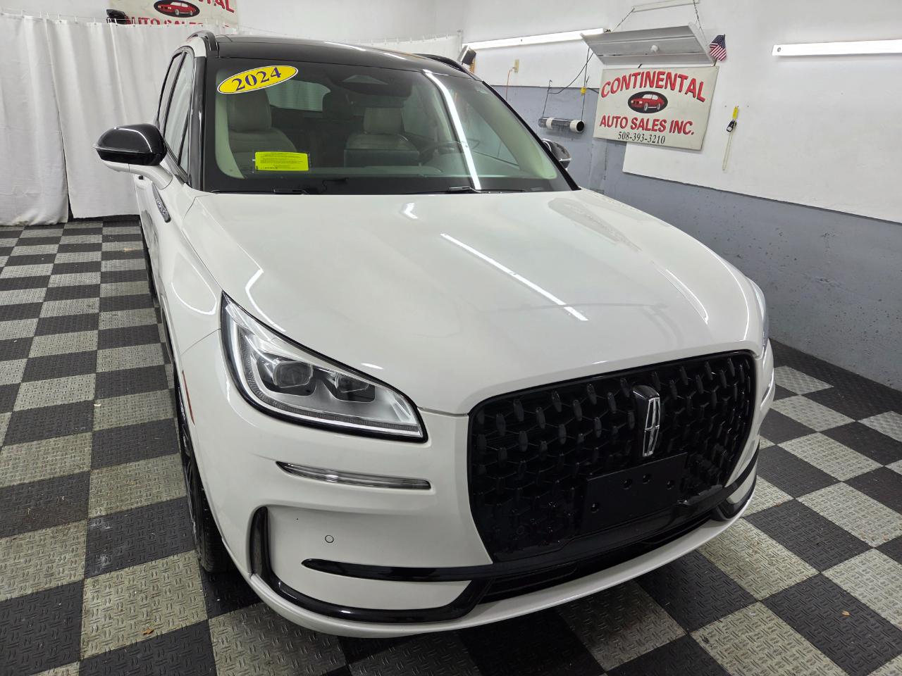 Lincoln Corsair Reserve AWD 2024
