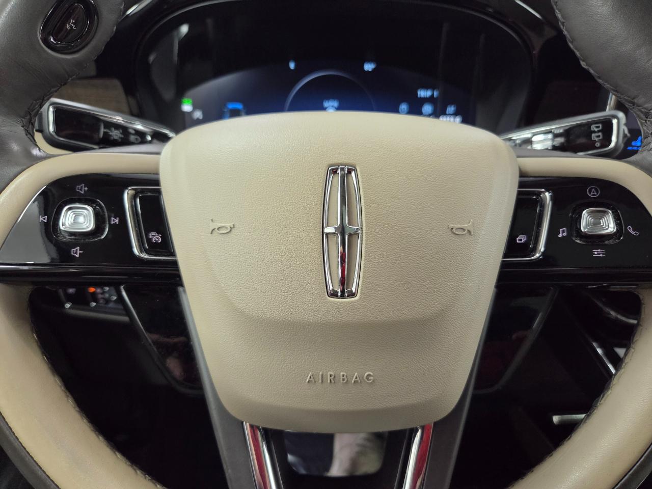 Lincoln Corsair Reserve AWD 2024