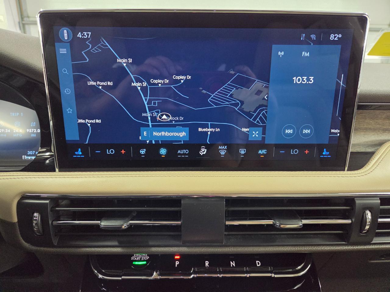 Lincoln Corsair Reserve AWD 2024