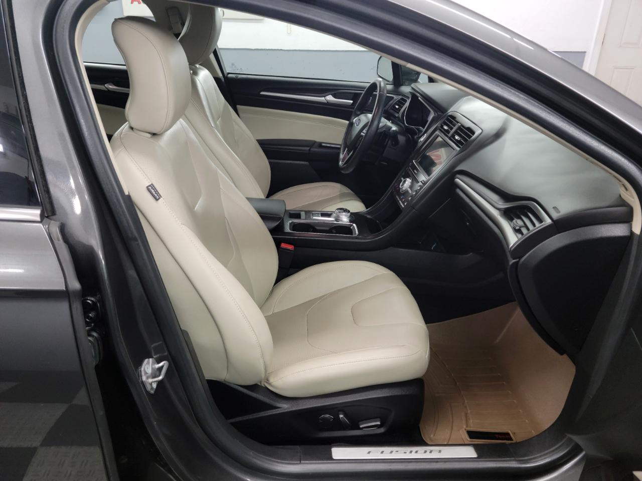 Ford Fusion Titanium AWD 2018