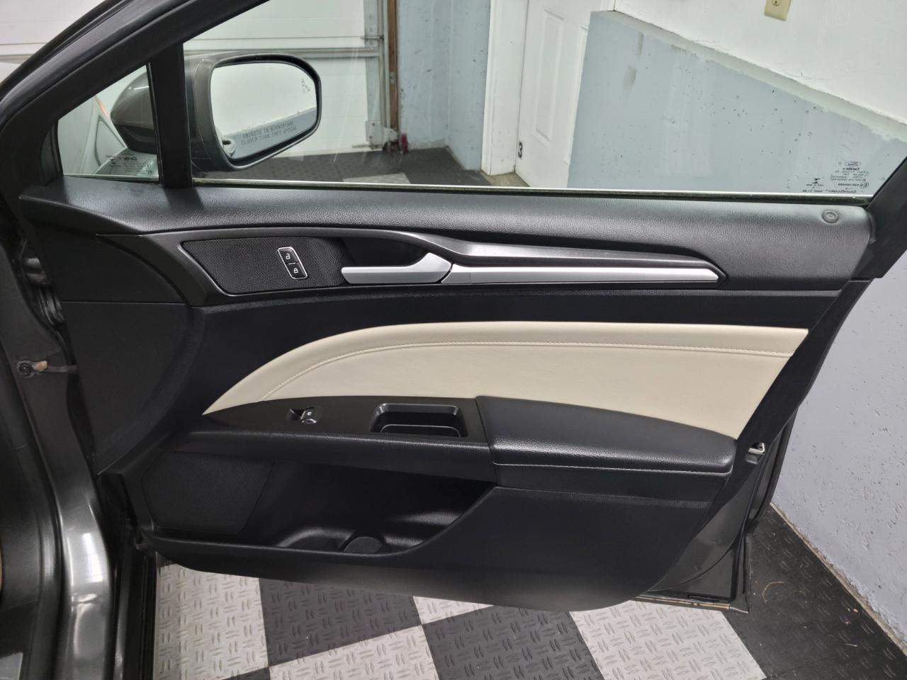 Ford Fusion Titanium AWD 2018