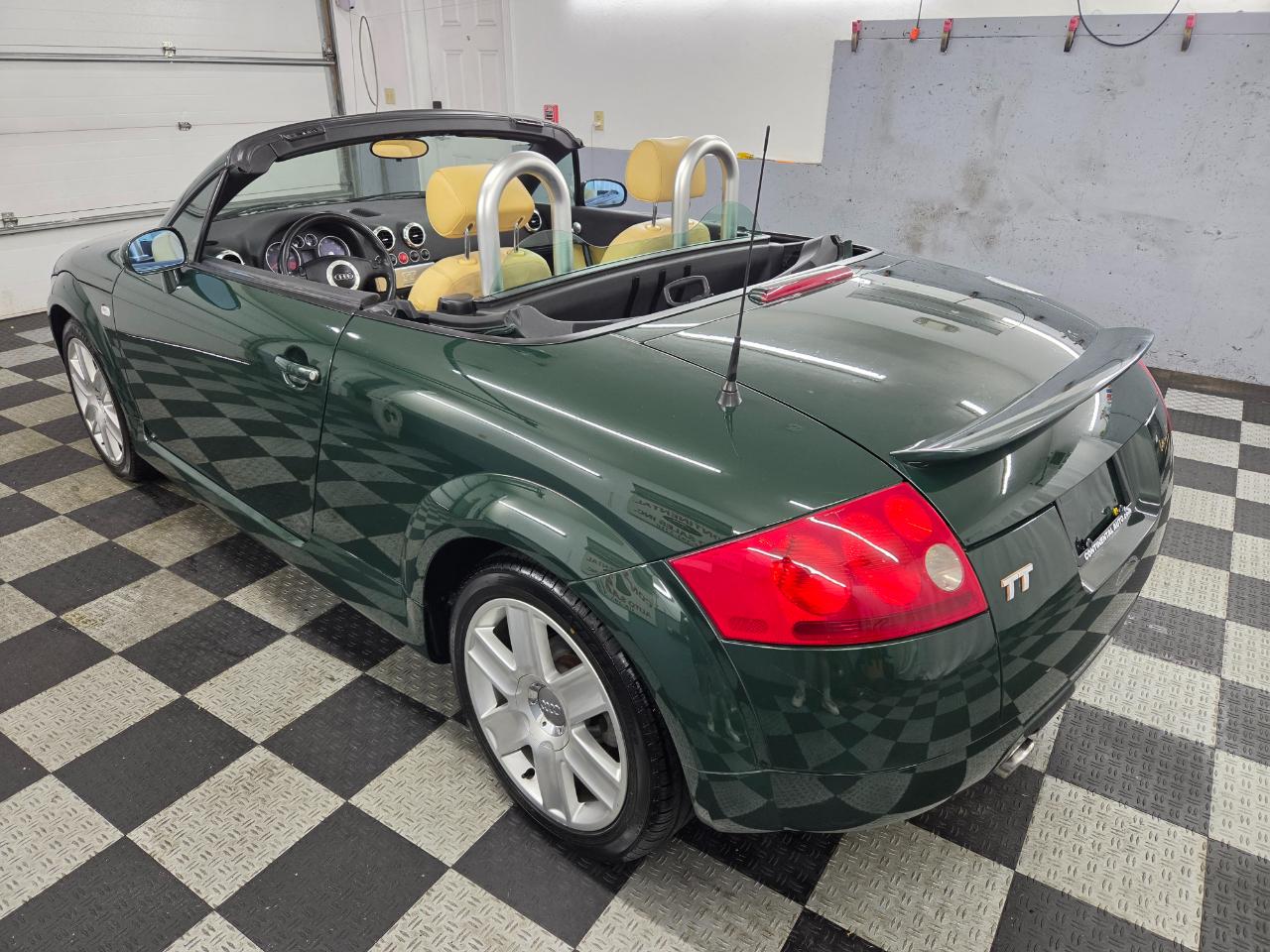 Audi TT 2dr Roadster Auto 2003