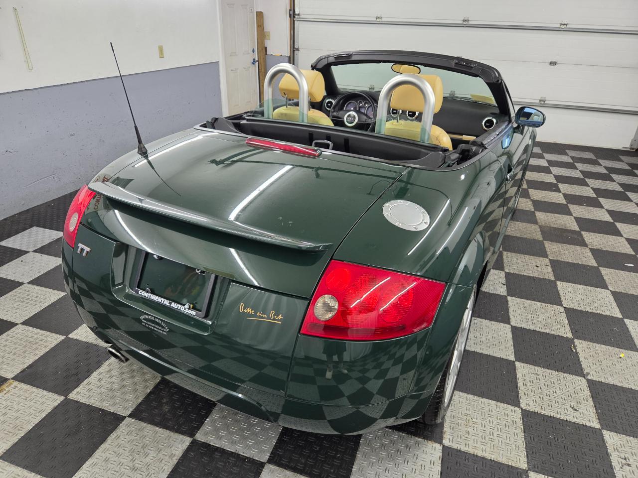 Audi TT 2dr Roadster Auto 2003