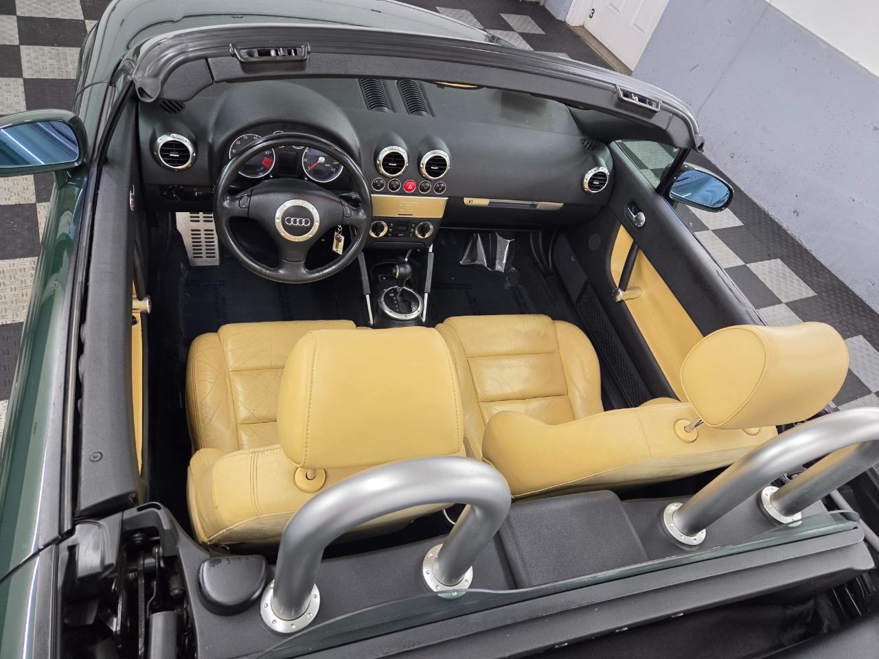 Audi TT 2dr Roadster Auto 2003