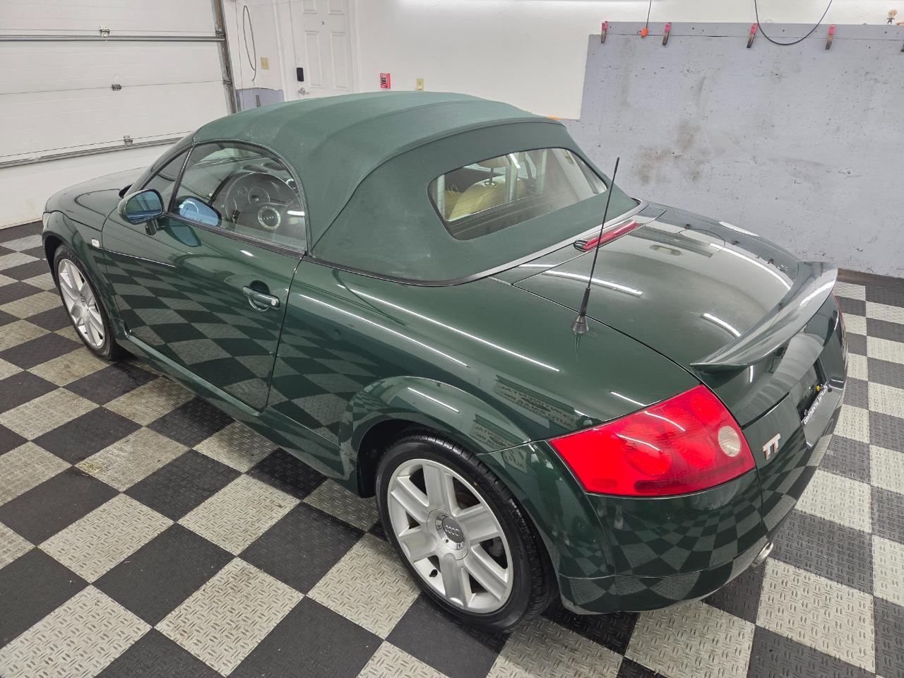 Audi TT 2dr Roadster Auto 2003