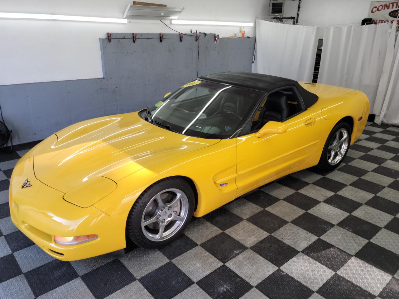 Chevrolet Corvette 2dr Convertible 2002