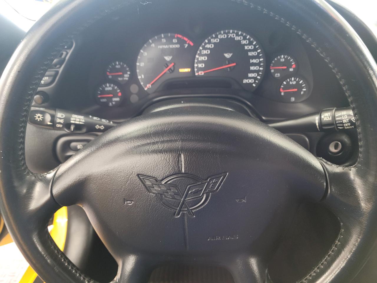 Chevrolet Corvette 2dr Convertible 2002