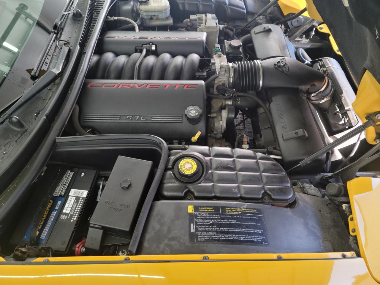 Chevrolet Corvette 2dr Convertible 2002