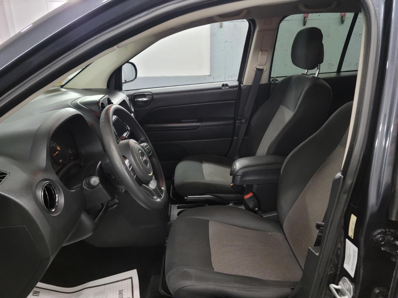 Jeep Compass 4WD 4dr Sport 2014