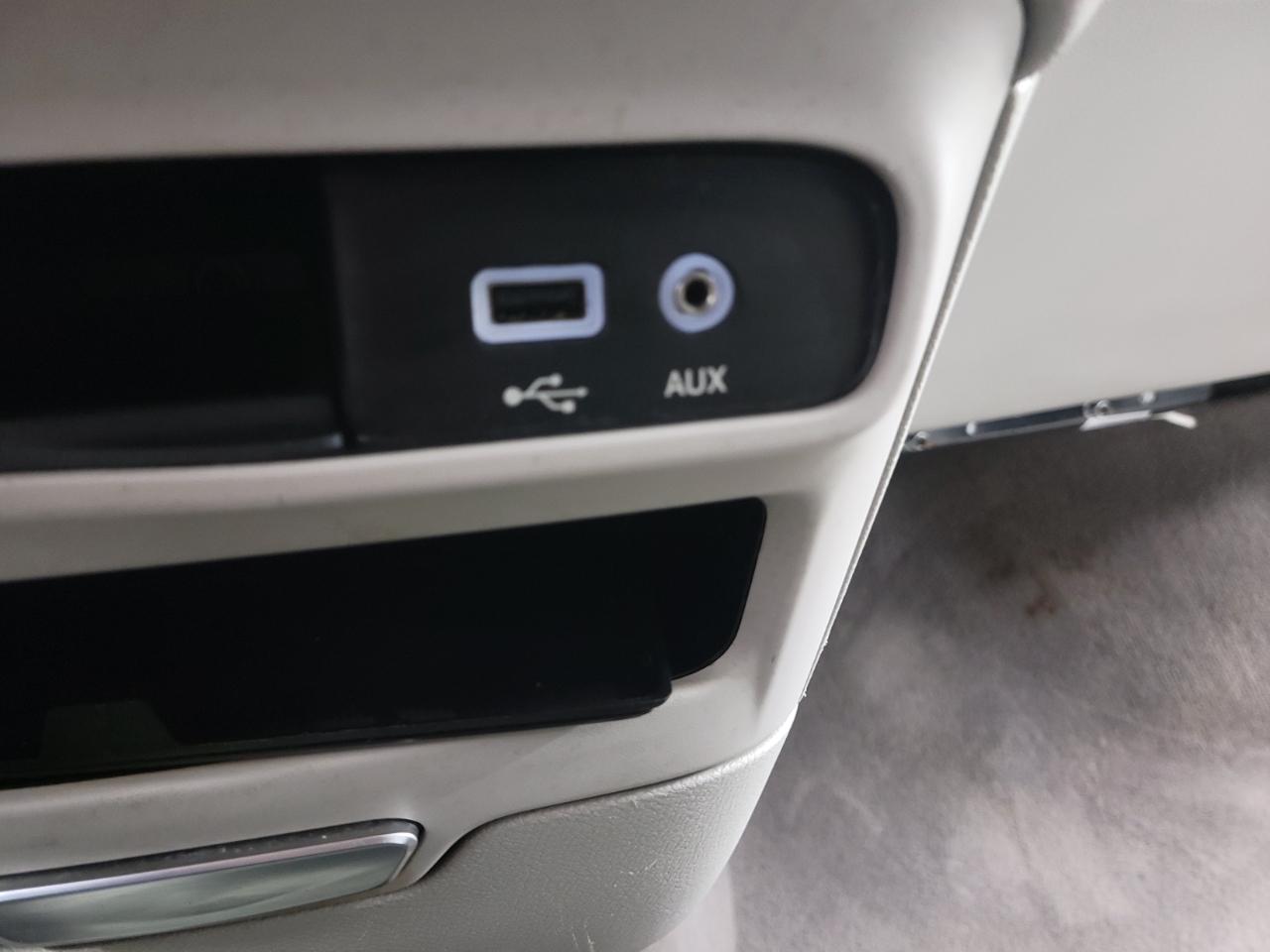 Chrysler Pacifica Touring-L FWD 2017
