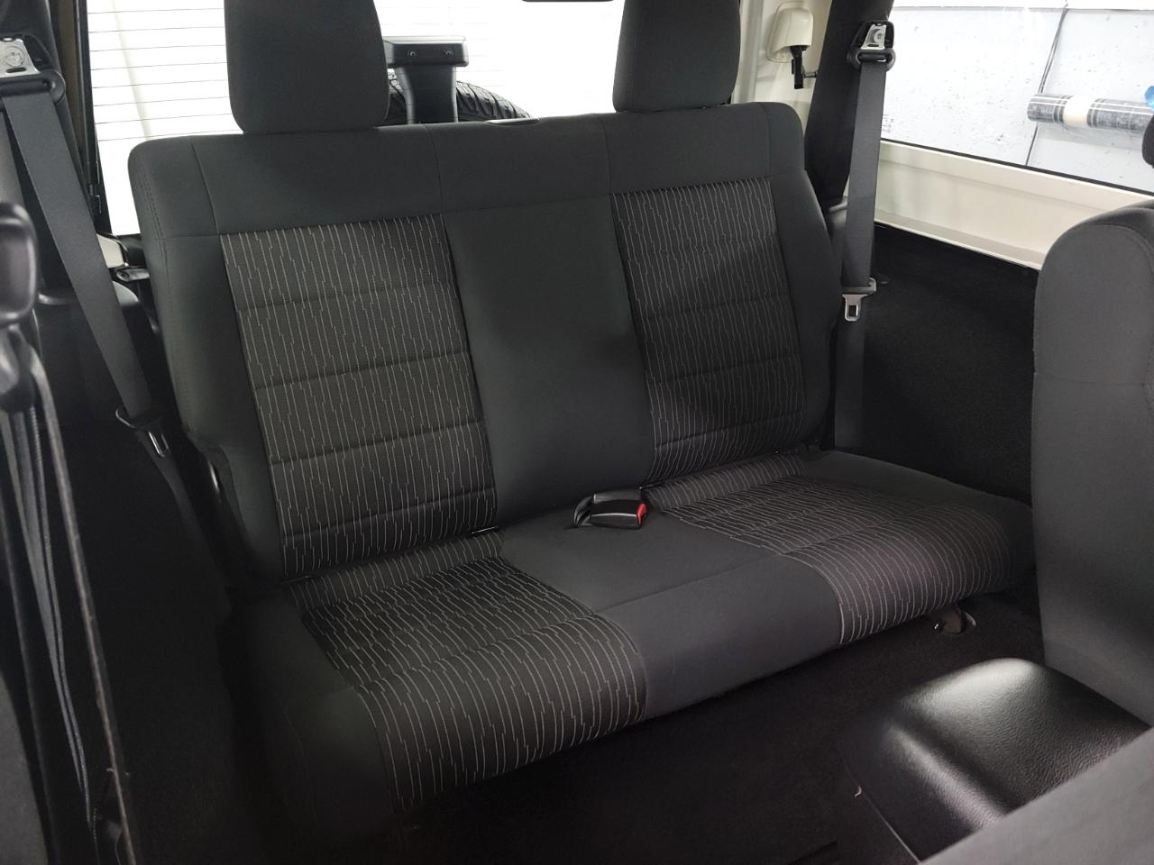 Jeep Wrangler 4WD 2dr Sport 2012