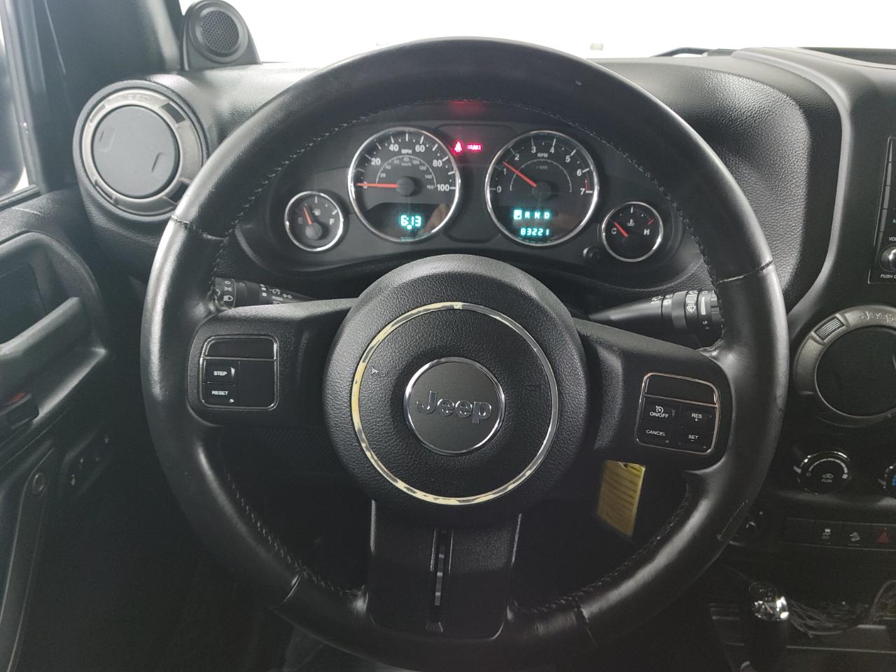 Jeep Wrangler 4WD 2dr Sport 2012