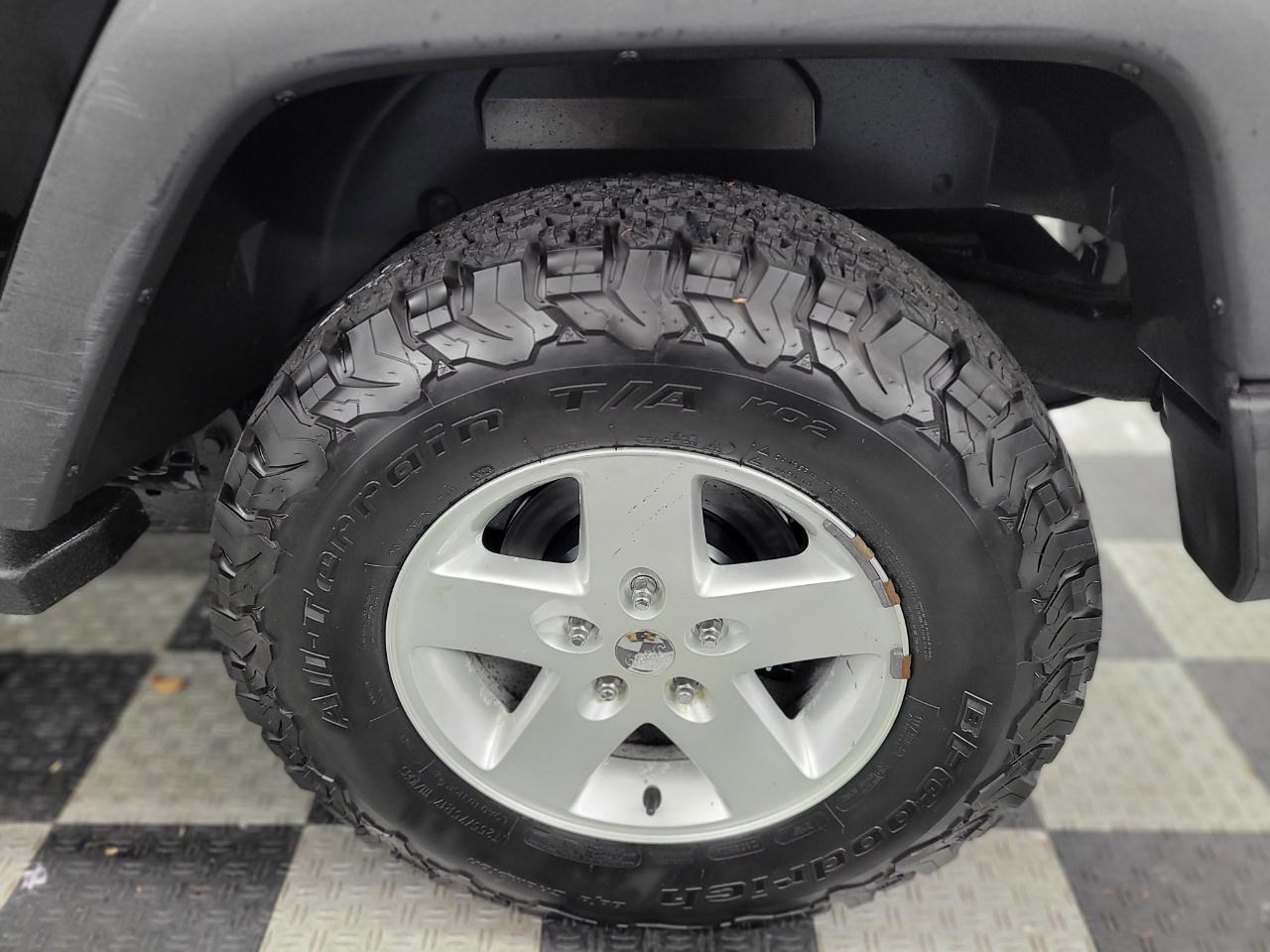 Jeep Wrangler 4WD 2dr Sport 2012
