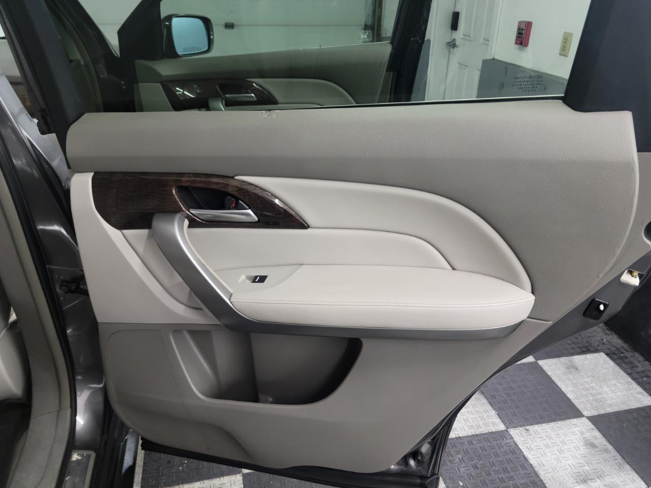 Acura MDX AWD 4dr Tech Pkg 2012
