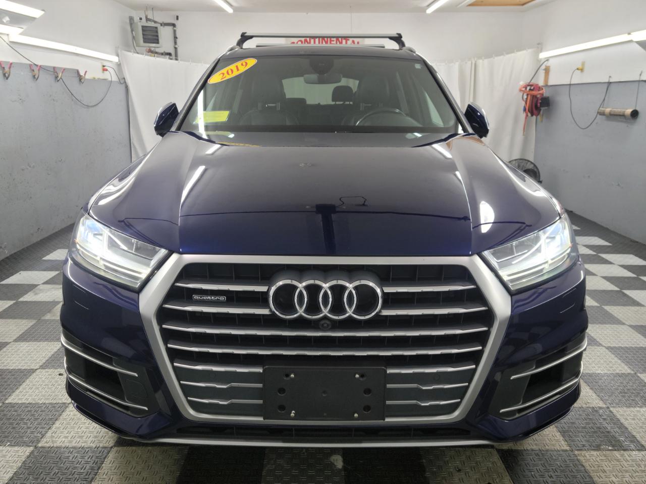 Audi Q7 SE Premium Plus 55 TFSI quattro 2019