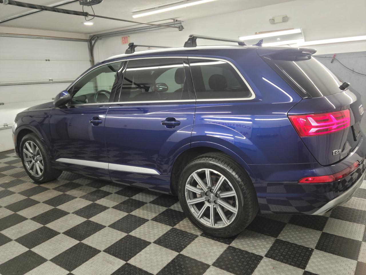 Audi Q7 SE Premium Plus 55 TFSI quattro 2019