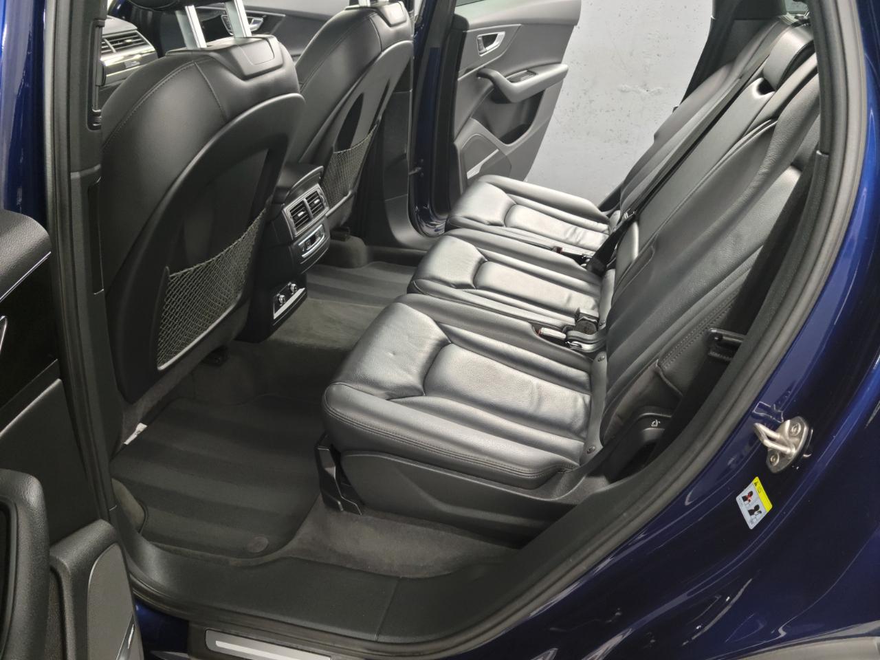 Audi Q7 SE Premium Plus 55 TFSI quattro 2019