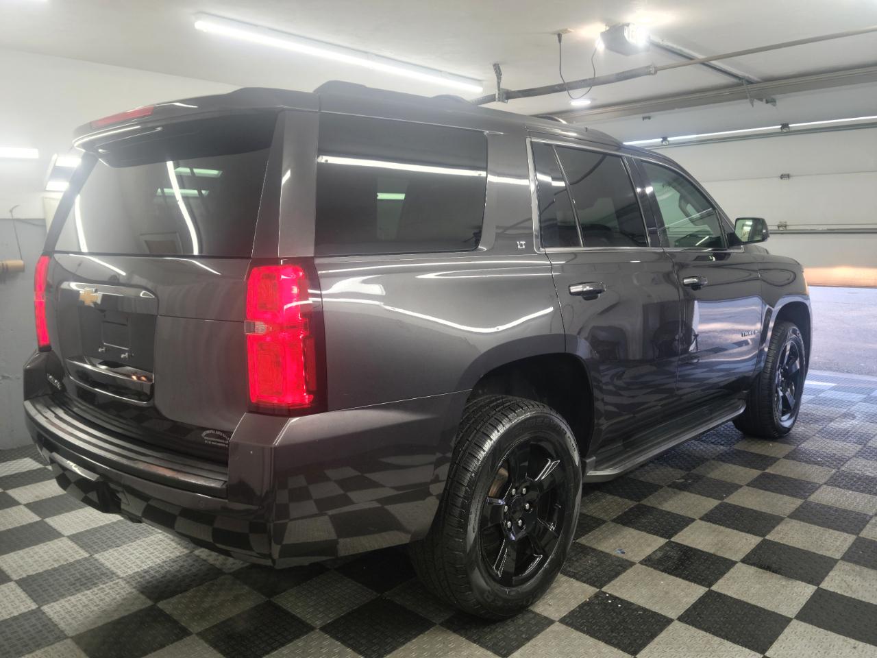 Chevrolet Tahoe 4WD 4dr LT 2016