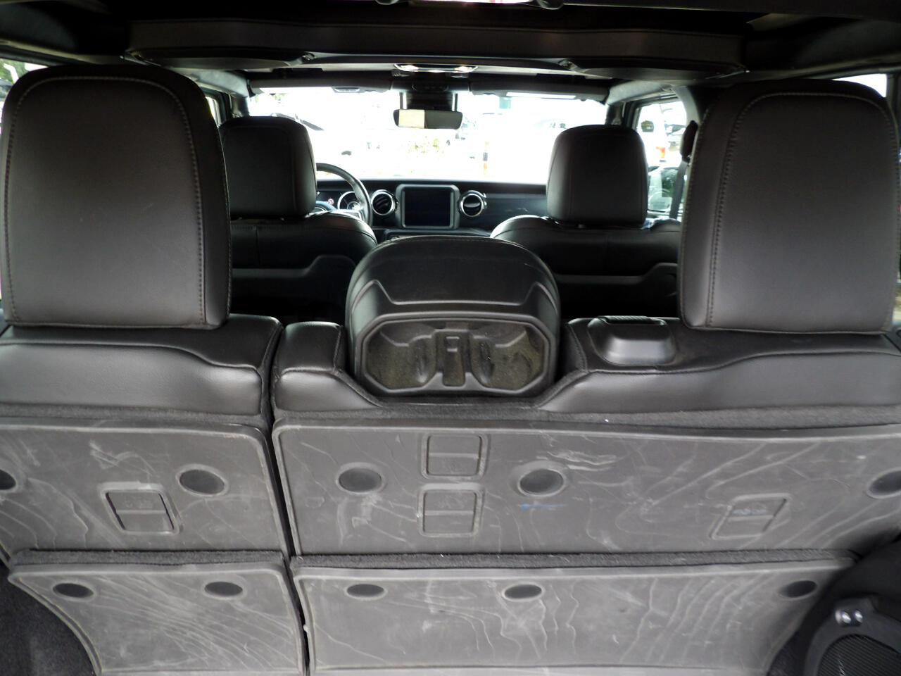 Jeep Wrangler Rubicon 392 4 Door 4x4 2023 Jeep Wrangler Rubicon 392 4 Door 4x4 2023