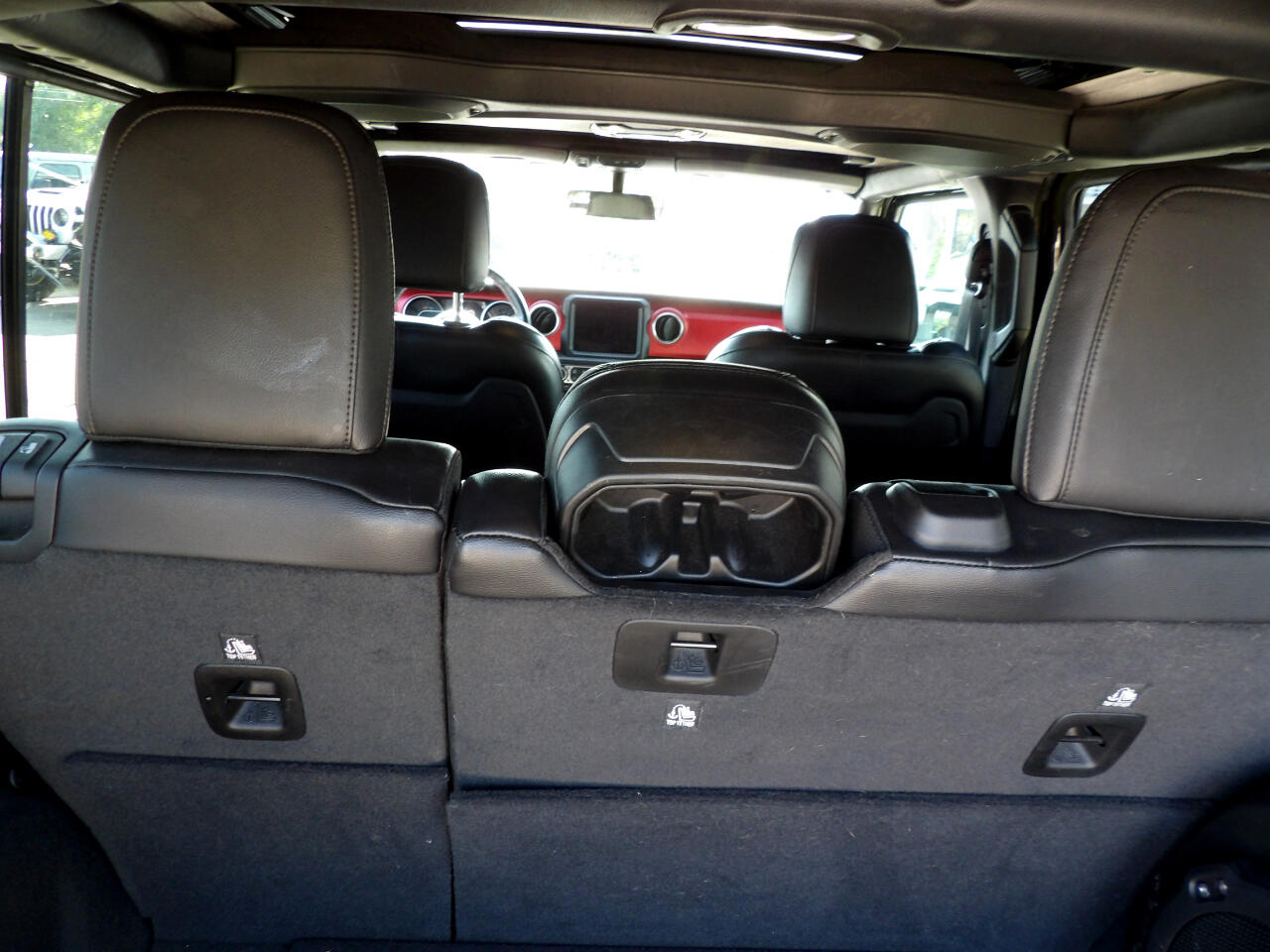 Jeep Wrangler Rubicon 4 Door 4x4 2023 Jeep Wrangler Rubicon 4 Door 4x4 2023