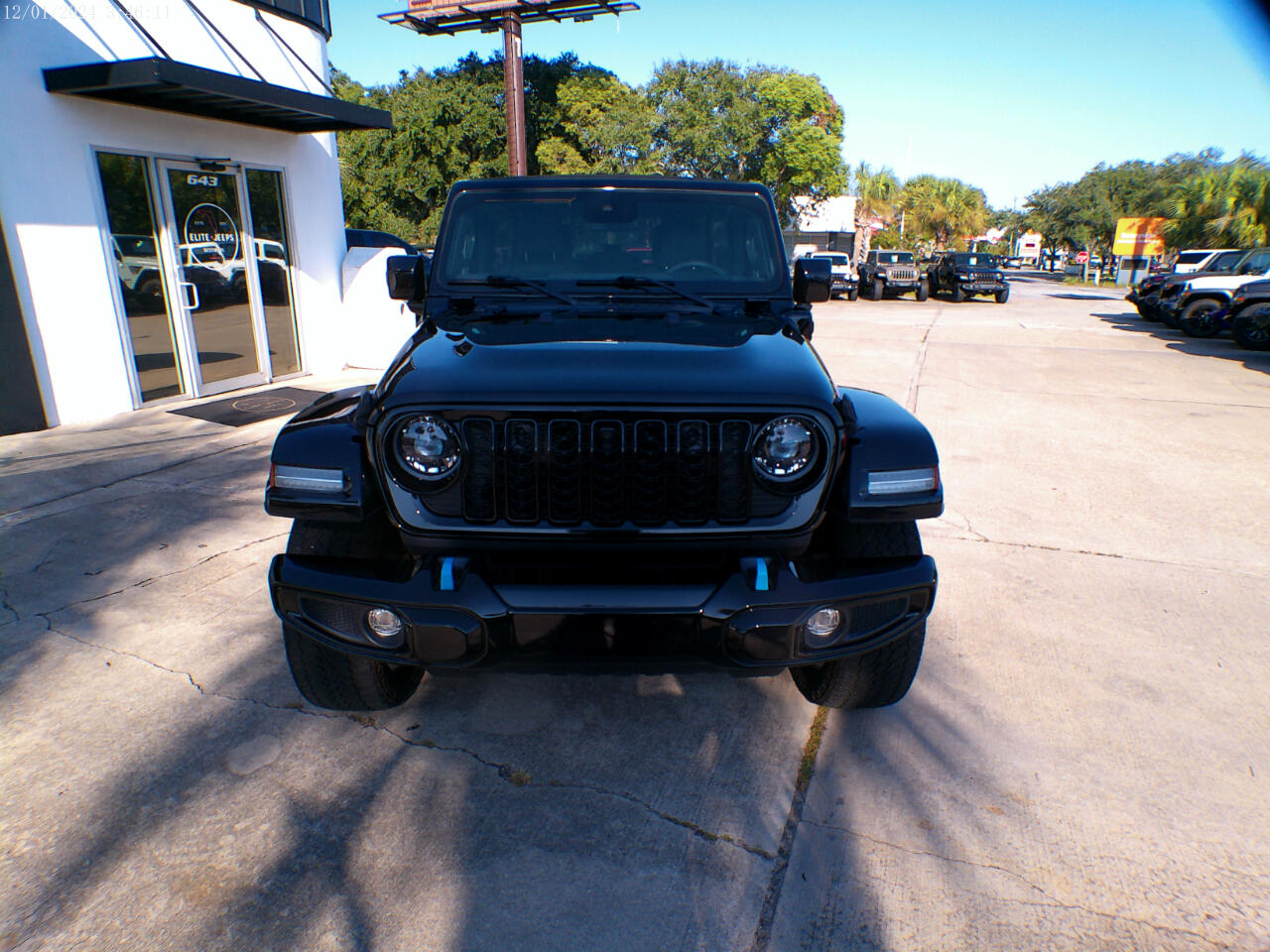 Jeep Wrangler 4xe High Altitude 4x4 2024 Jeep Wrangler 4xe High Altitude 4x4 2024