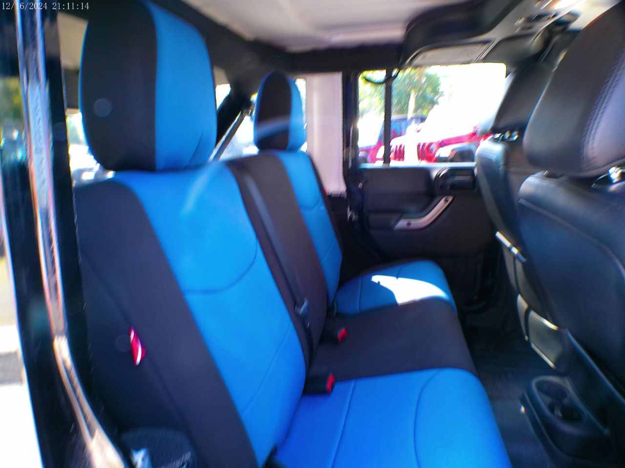 Jeep Wrangler Unlimited 4WD 4dr 75th Anniversary 2016 Jeep Wrangler Unlimited 4WD 4dr 75th Anniversary 2016